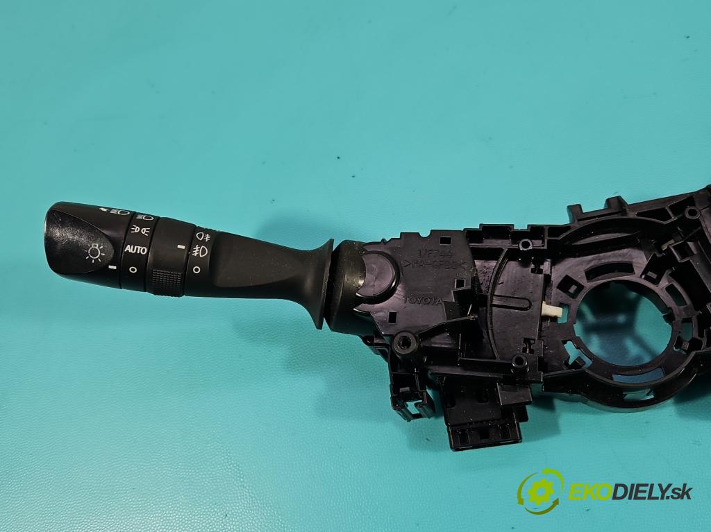 Toyota Rav4 IV 2013-2018 2.0 D4D 124hp manual 91 kW 1998 cm3 5- prepínač komplex: 17F744 (Prepínacie páčky pod volantom)