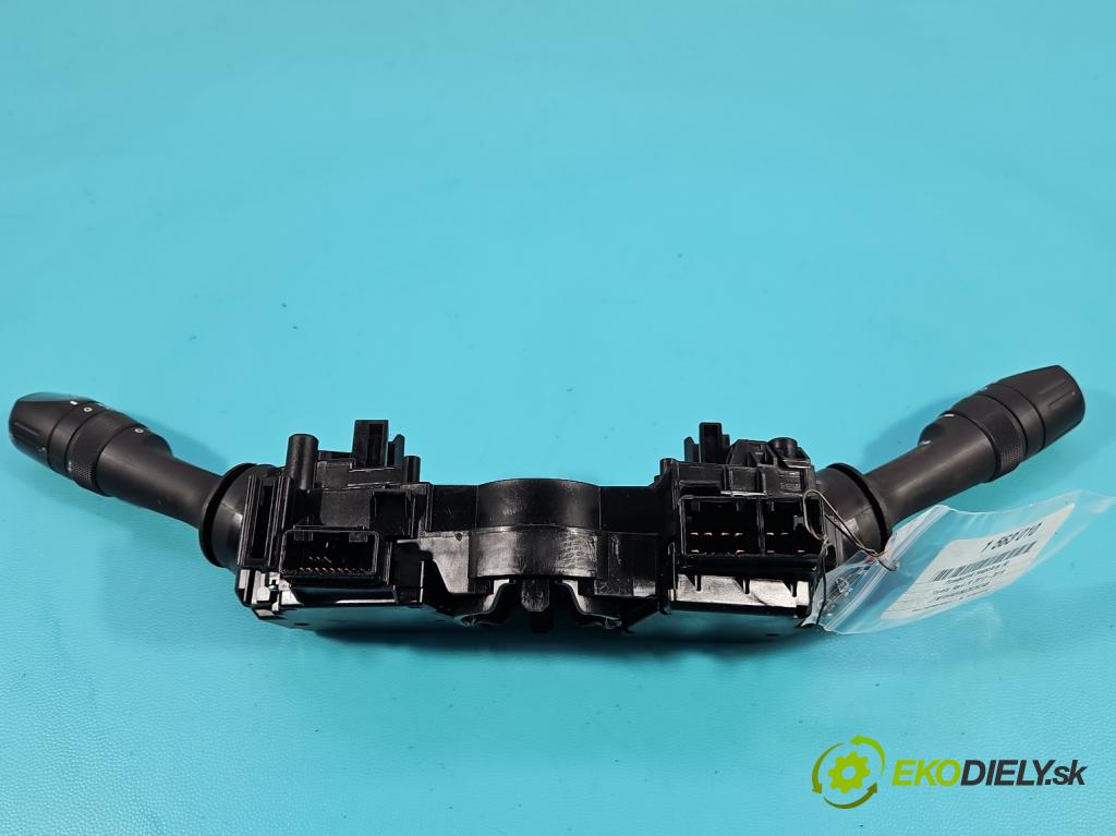 Toyota Rav4 IV 2013-2018 2.0 D4D 124hp manual 91 kW 1998 cm3 5- prepínač komplex: 17F744 (Prepínacie páčky pod volantom)