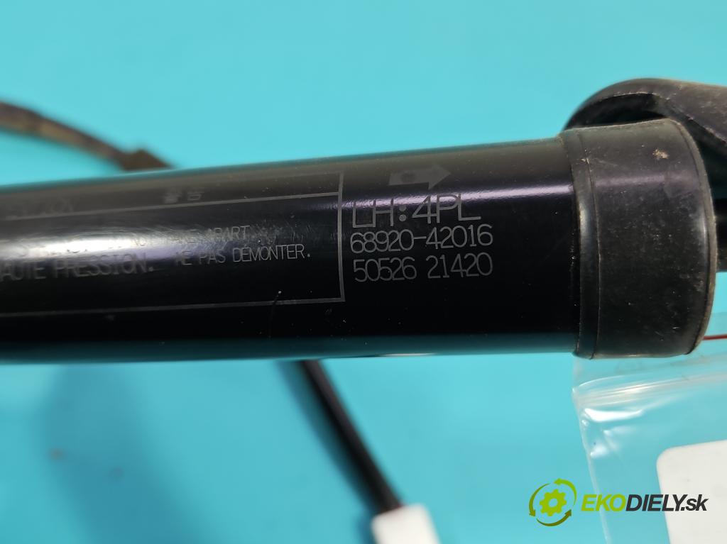 Toyota Rav4 IV 2013-2018 2.0 D4D 124 hp manual 91 kW 1998 cm3 5- Aktuátor: kufrových dveří levý 68920-42016