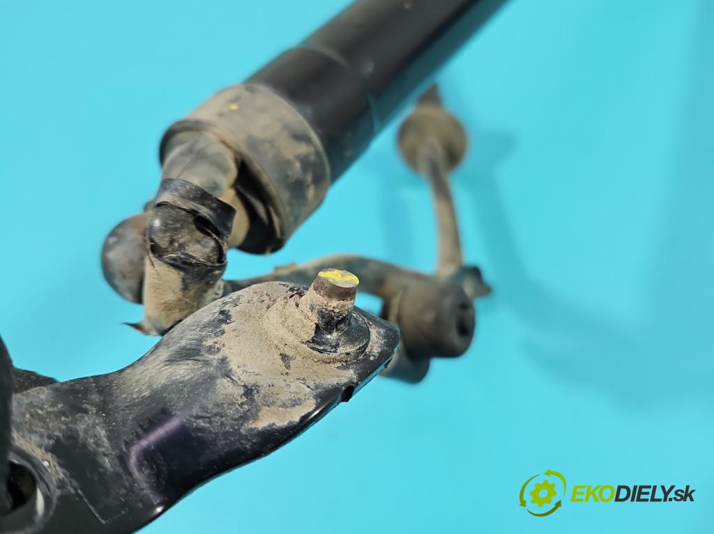 Toyota Rav4 IV 2013-2018 2.0 D4D 124 hp manual 91 kW 1998 cm3 5- Aktuátor: kufrových dveří levý 68920-42016