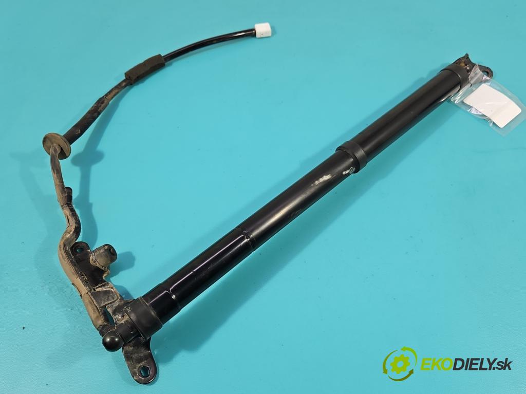 Toyota Rav4 IV 2013-2018 2.0 D4D 124hp manual 91 kW 1998 cm3 5- Aktuátor: kufrové dvere ľavý 68920-42016