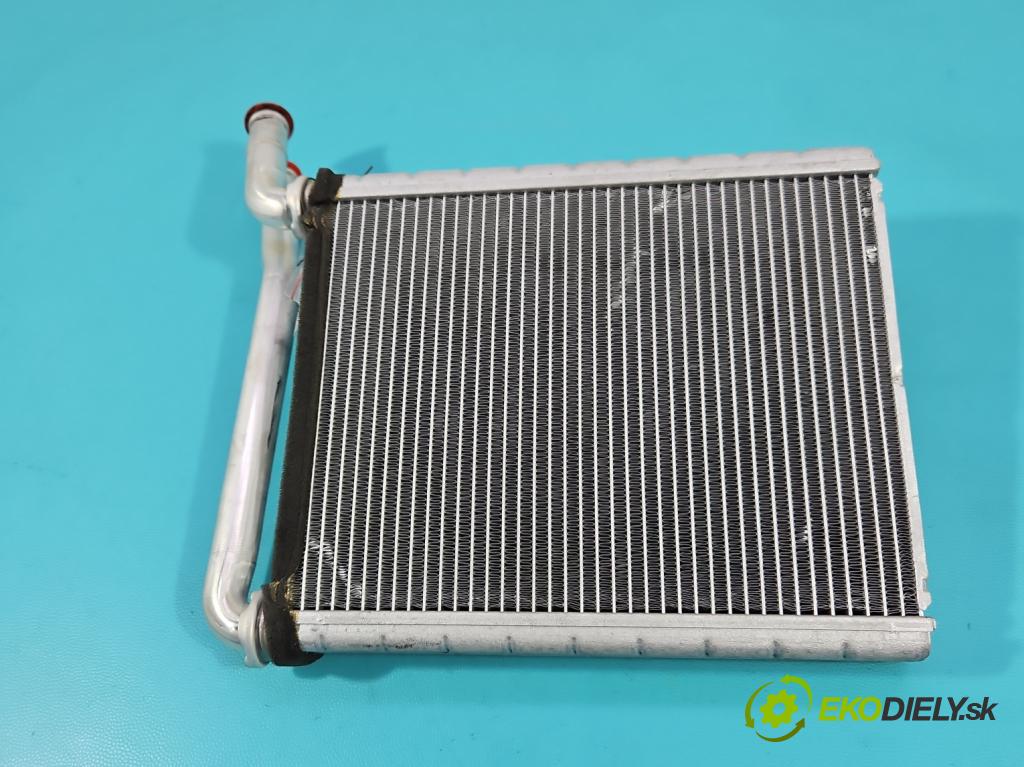 Toyota Rav4 IV 2013-2018 2.0 D4D 124hp manual 91 kW 1998 cm3 5- radiator  (Radiátor kúrenia)