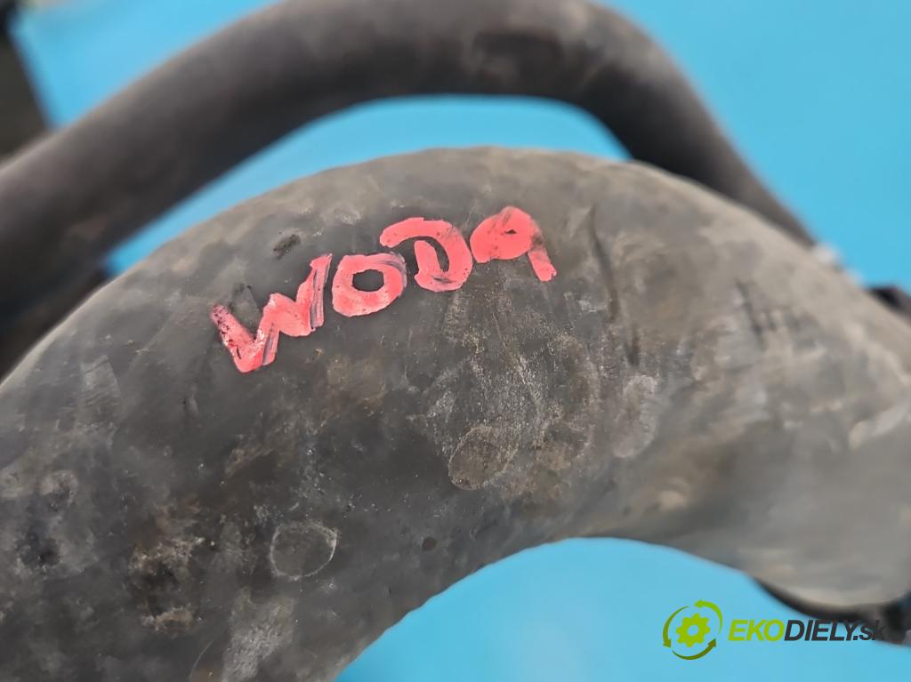 Toyota Rav4 IV 2013-2018 2.0 D4D 124hp manual 91 kW 1998 cm3 5- rúrka systému chladenia