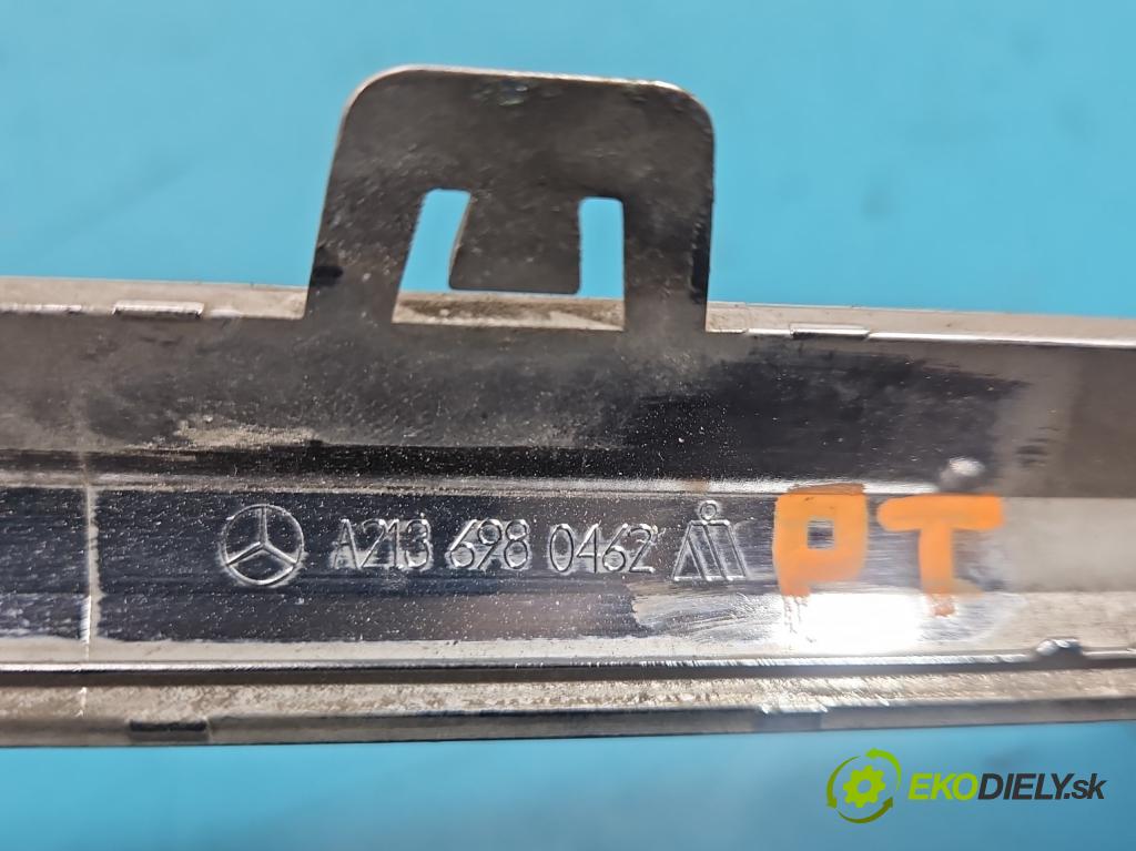 Mercedes E W213 2016-2023 2.0 CDI 194KM automatic 143 kW 1950 cm3 4- lišta práh: pravé A2136980462 (Prahová lišta)