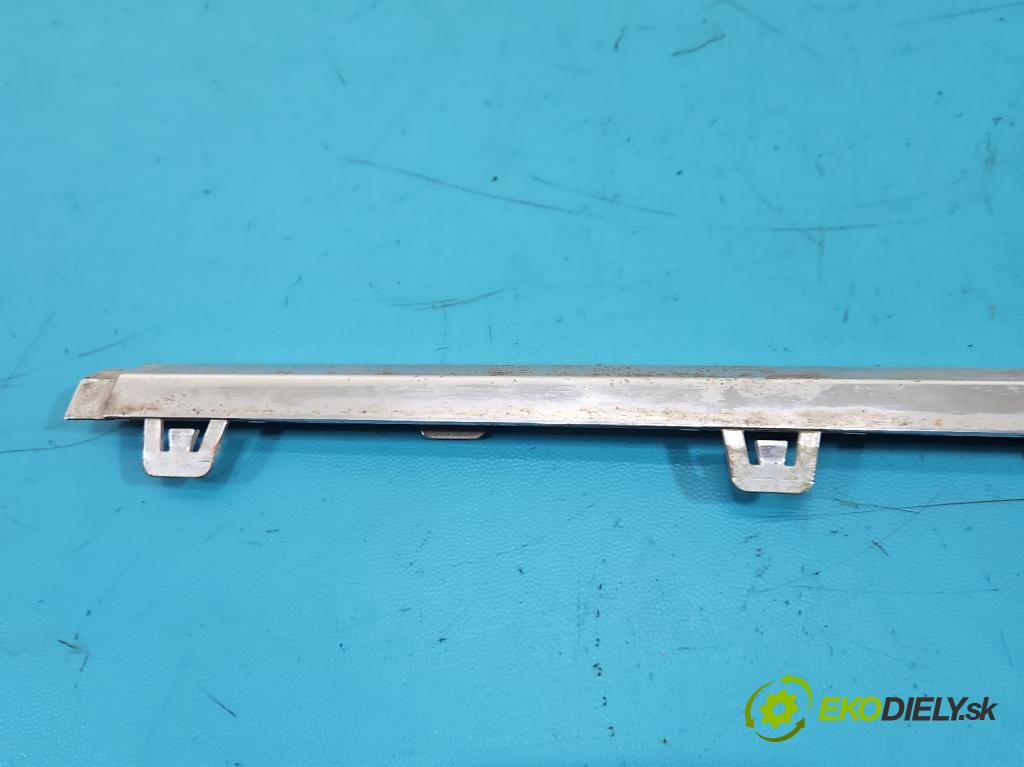 Mercedes E W213 2016-2023 2.0 CDI 194KM automatic 143 kW 1950 cm3 4- lišta práh: pravé A2136980462 (Prahová lišta)