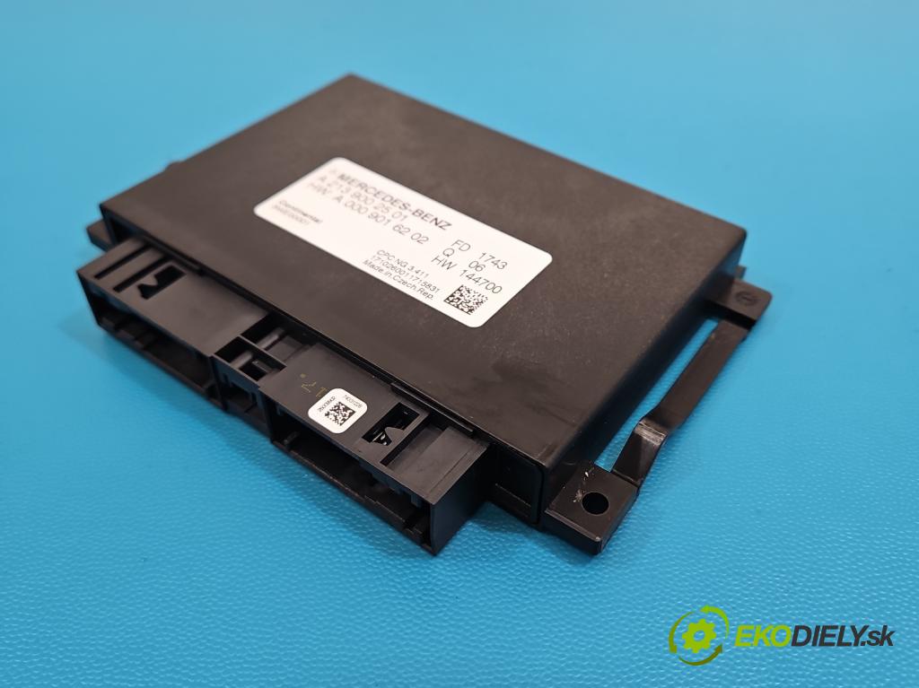 Mercedes E W213 2016-2023 2.0 CDI 194KM automatic 143 kW 1950 cm3 4- řídící jednotka A2139002501