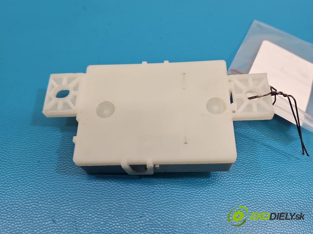 Mercedes E W213 2016-2023 2.0 CDI 194KM automatic 143 kW 1950 cm3 4- řídící jednotka A2229001015