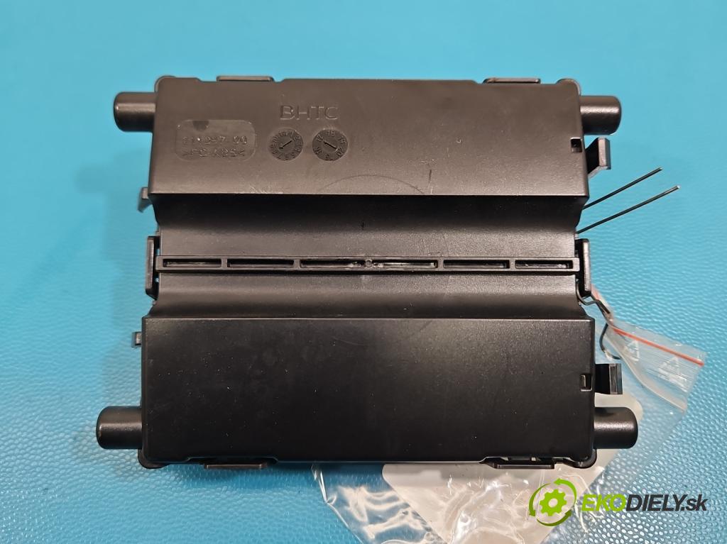 Mercedes E W213 2016-2023 2.0 CDI 194KM automatic 143 kW 1950 cm3 4- řídící jednotka A0009003113