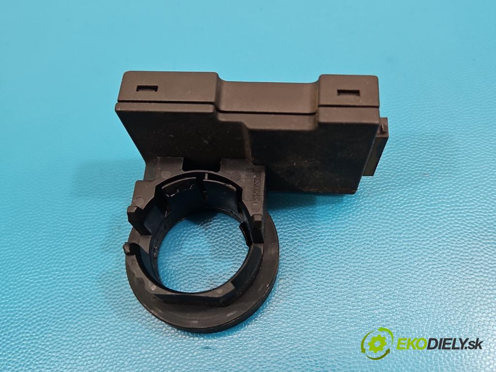 Opel Vectra B 1995-2002 1.6 16V 101 hp manual 74 kW 1598 cm3 5- řídící jednotka motoru 09364599