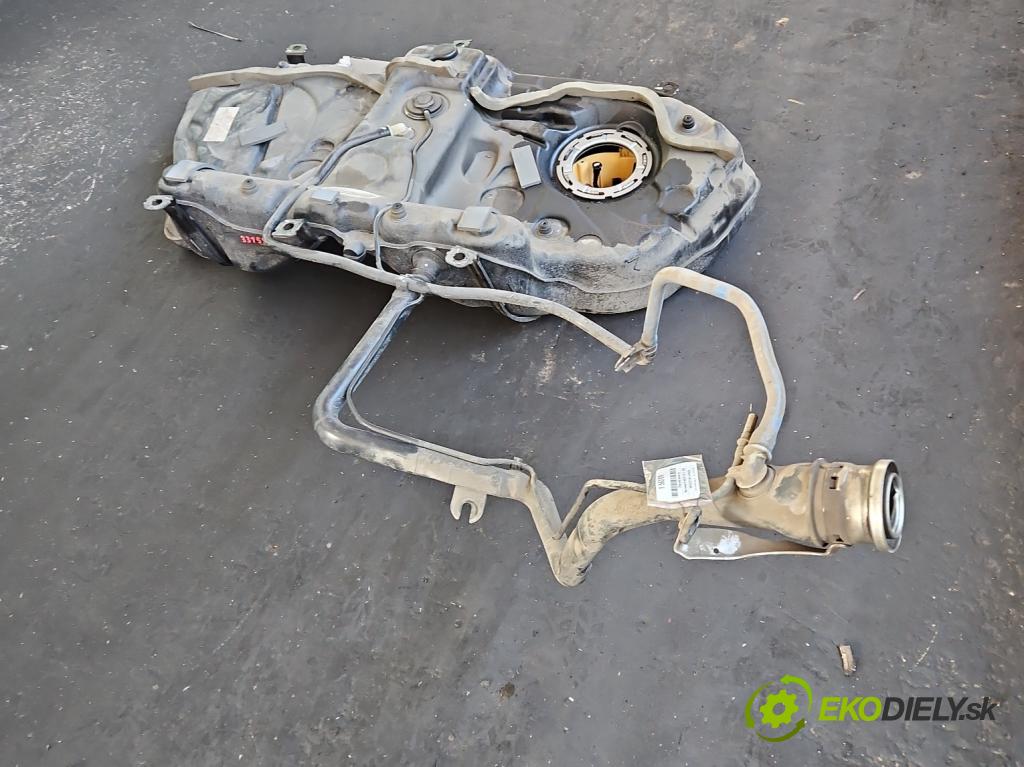 Mercedes S W222 2013-2020 3.0 cdi 656929 340KM: automatic 250 kW 2925 cm3 4- Nádrž: palivo A2220058999 (Palivová nádrž)