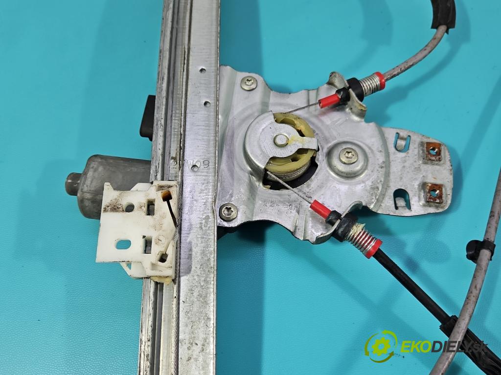 Citroen C5 II 2008-2017 2.0 hdi 136 HP manual 100 kW 1997 cm3 4- mechanizmus okna predné pravý 0130822445