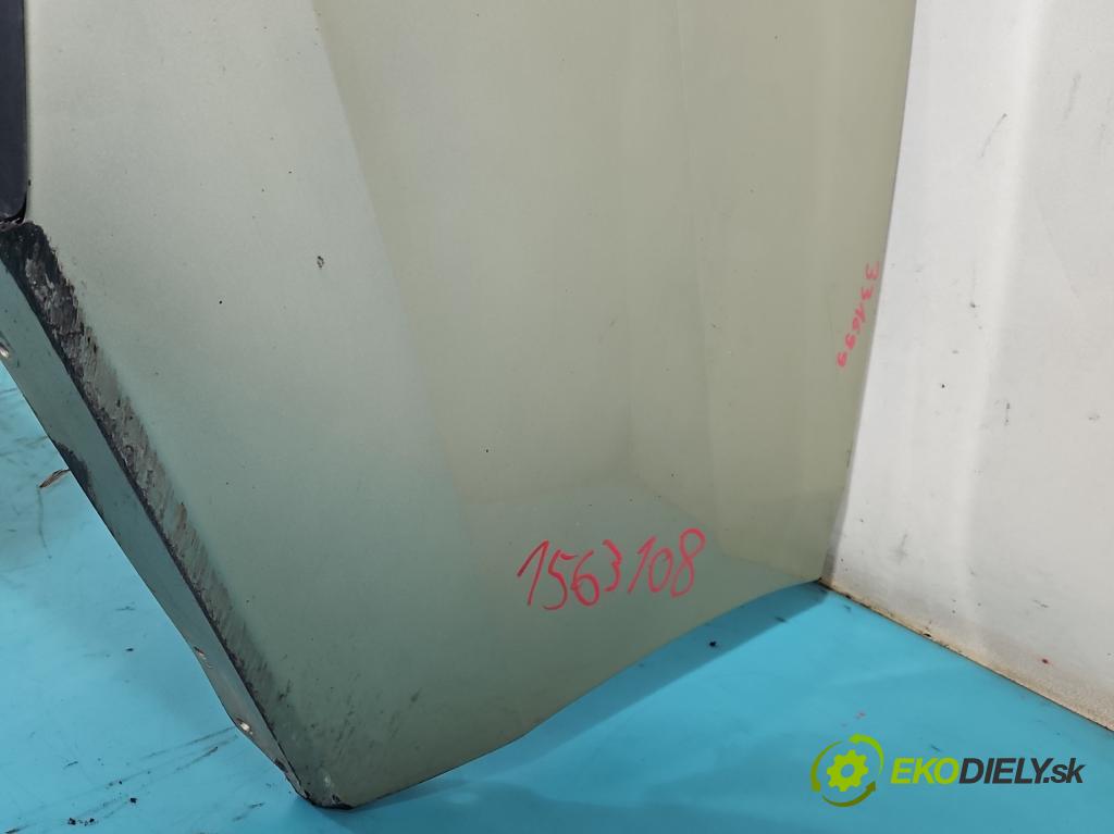 Skoda Superb IV 2023- 2.0 TDI 150 hp automatic 110 kW 1968 cm3 5- nárazník zadní 3P0807421 (Klika dveří ostatní)