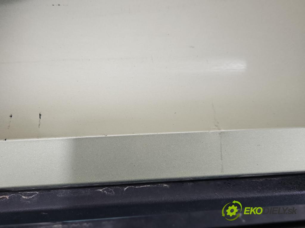 Skoda Superb IV 2023- 2.0 TDI 150 hp automatic 110 kW 1968 cm3 5- nárazník zadní 3P0807421 (Klika dveří ostatní)