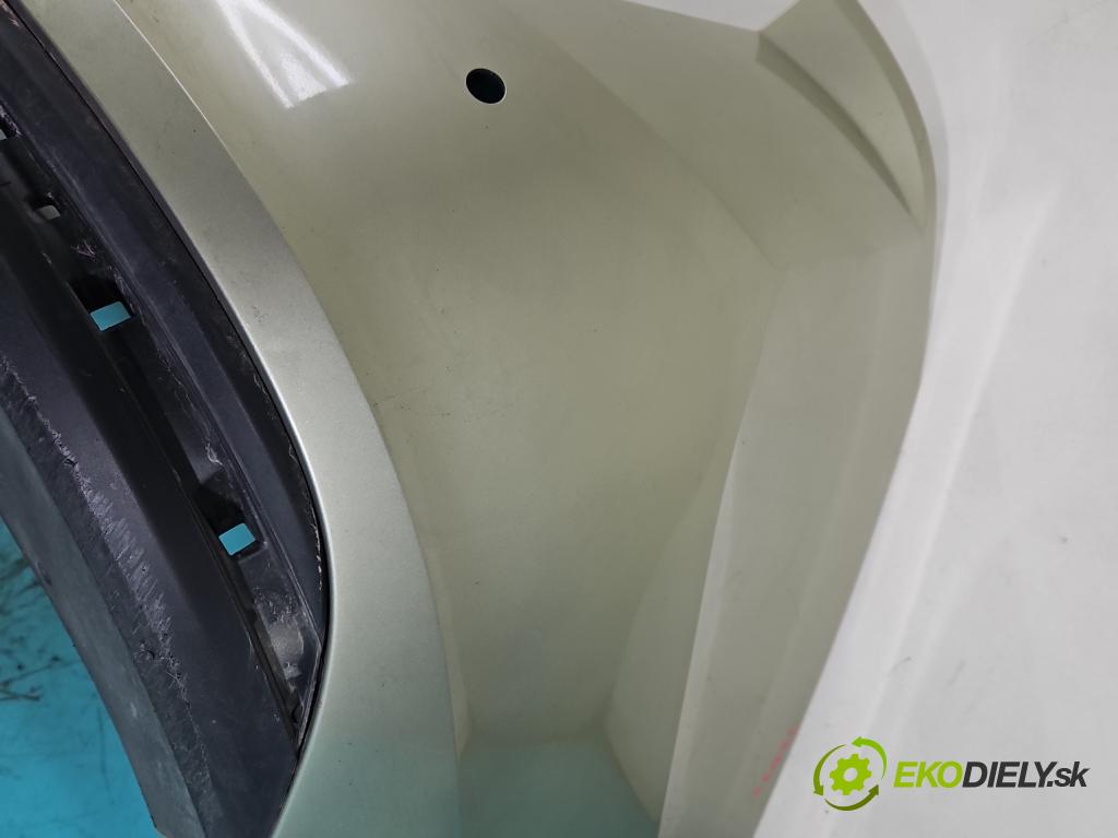 Skoda Superb IV 2023- 2.0 TDI 150 hp automatic 110 kW 1968 cm3 5- nárazník zadní 3P0807421 (Klika dveří ostatní)