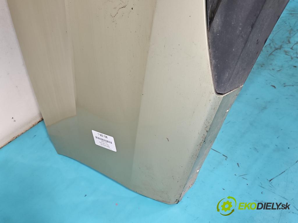 Skoda Superb IV 2023- 2.0 TDI 150 hp automatic 110 kW 1968 cm3 5- nárazník zadní 3P0807421 (Klika dveří ostatní)