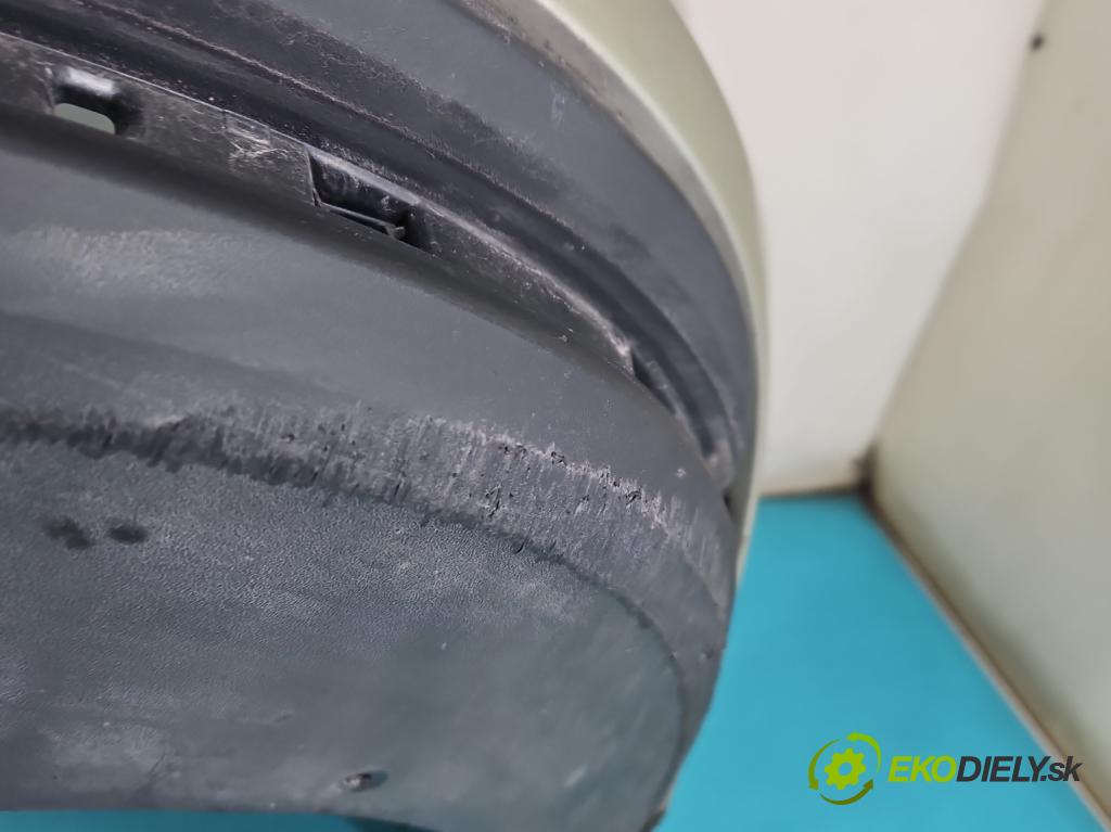 Skoda Superb IV 2023- 2.0 TDI 150 hp automatic 110 kW 1968 cm3 5- nárazník zadní 3P0807421 (Klika dveří ostatní)