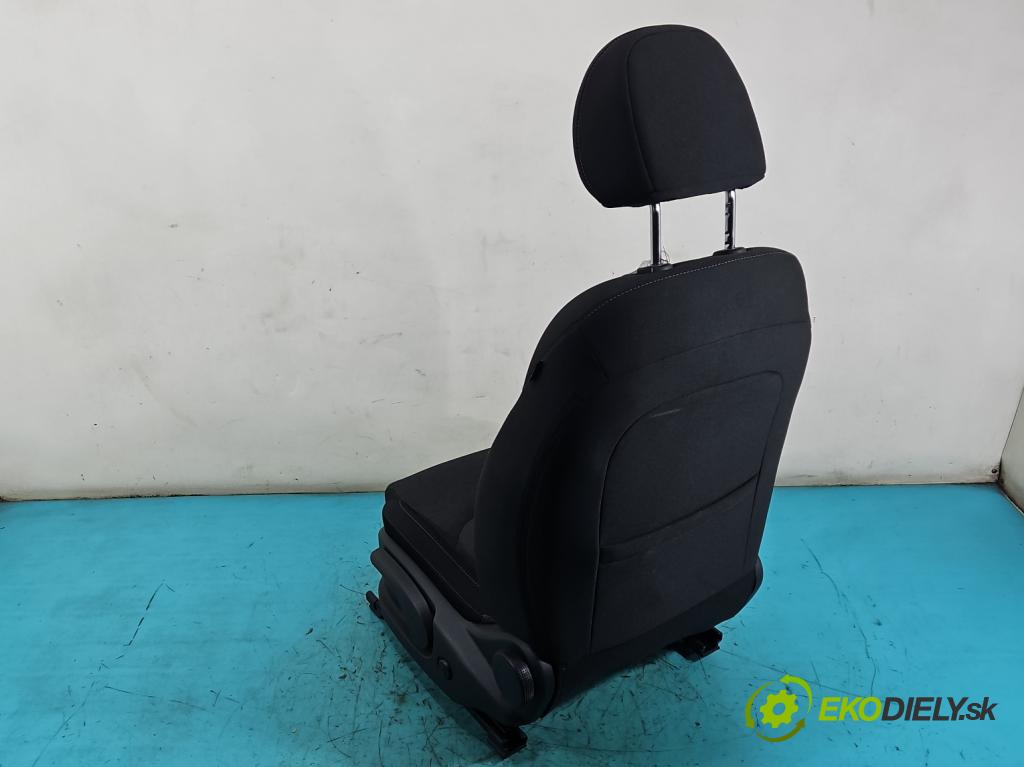 Hyundai I30 III 2016- 1.6 crdi 116 HP manual 85 kW 1598 cm3 5- Sedačka ľavý  (Sedadlo)