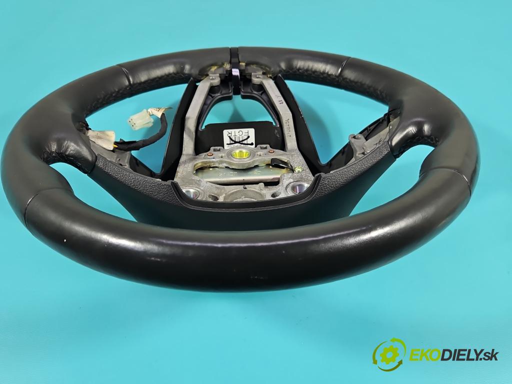 Hyundai I30 III 2016- 1.6 crdi 116 HP manual 85 kW 1598 cm3 5- volant  (Volant)