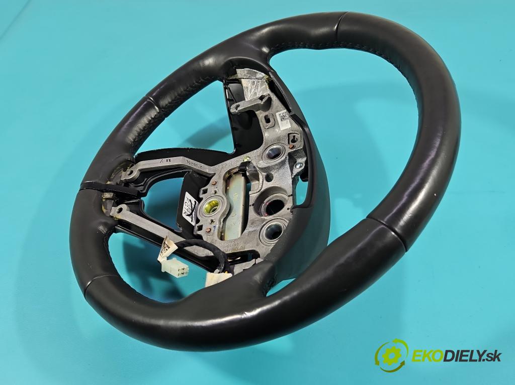 Hyundai I30 III 2016- 1.6 crdi 116 HP manual 85 kW 1598 cm3 5- volant  (Volant)