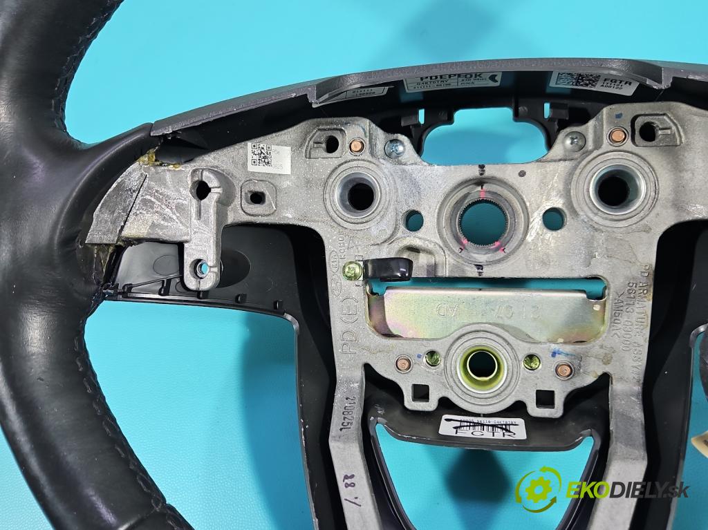 Hyundai I30 III 2016- 1.6 crdi 116 HP manual 85 kW 1598 cm3 5- volant  (Volant)