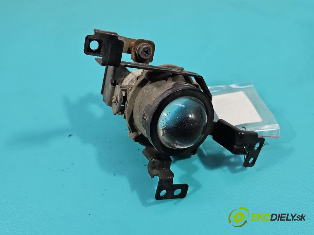 Hyundai I30 III 2016- 1.6 crdi 116 hp manual 85 kW 1598 cm3 5- Halogen pravý 92202-G4510 (Klika dveří ostatní)