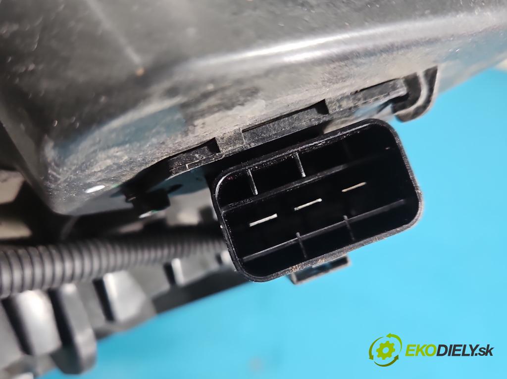 Hyundai I30 III 2016- 1.6 crdi 116 HP manual 85 kW 1598 cm3 5- Ventilátor chladiča 25304-J7300