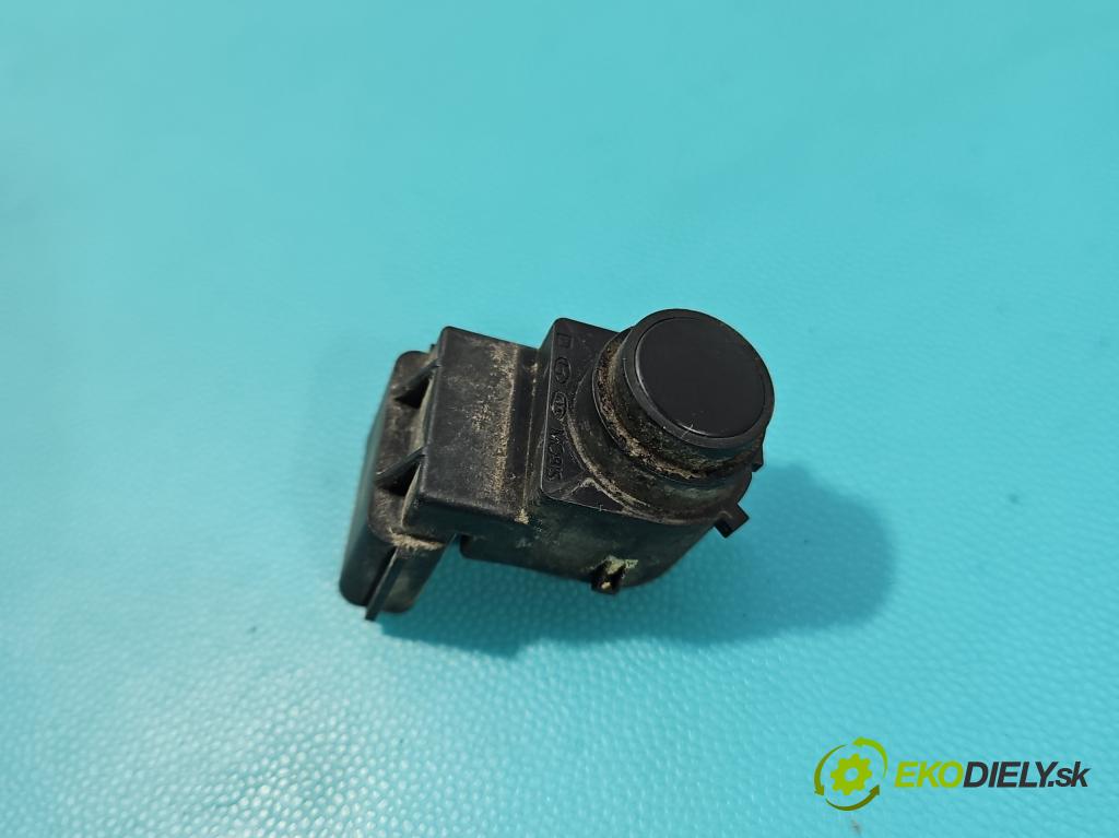 Hyundai I30 III 2016- 1.6 crdi 116 HP manual 85 kW 1598 cm3 5- snímač parkovaní: 95720-D3300CA