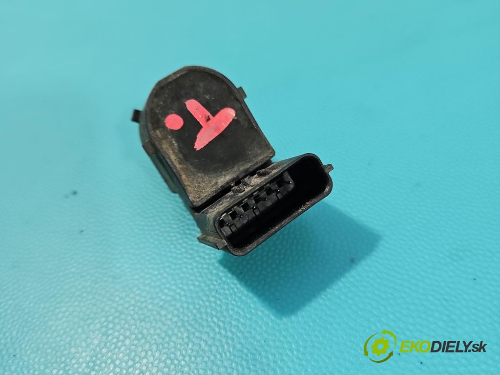 Hyundai I30 III 2016- 1.6 crdi 116 HP manual 85 kW 1598 cm3 5- snímač parkovaní: 95720-D3300CA