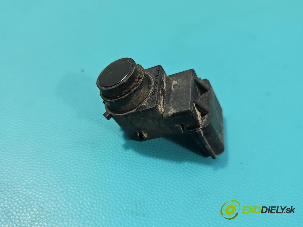 Hyundai I30 III 2016- 1.6 crdi 116 HP manual 85 kW 1598 cm3 5- snímač parkovaní: 95720-D3300CA