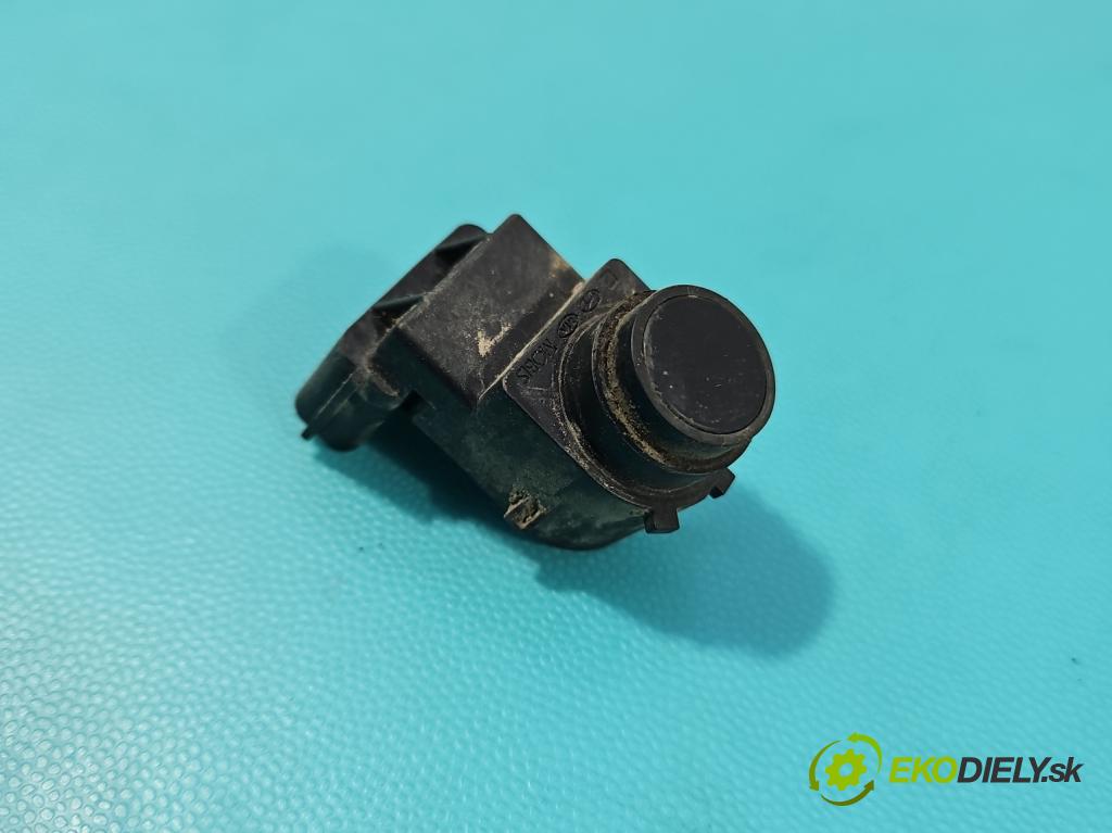 Hyundai I30 III 2016- 1.6 crdi 116 hp manual 85 kW 1598 cm3 5- snímač parkování 95720-D3300CA