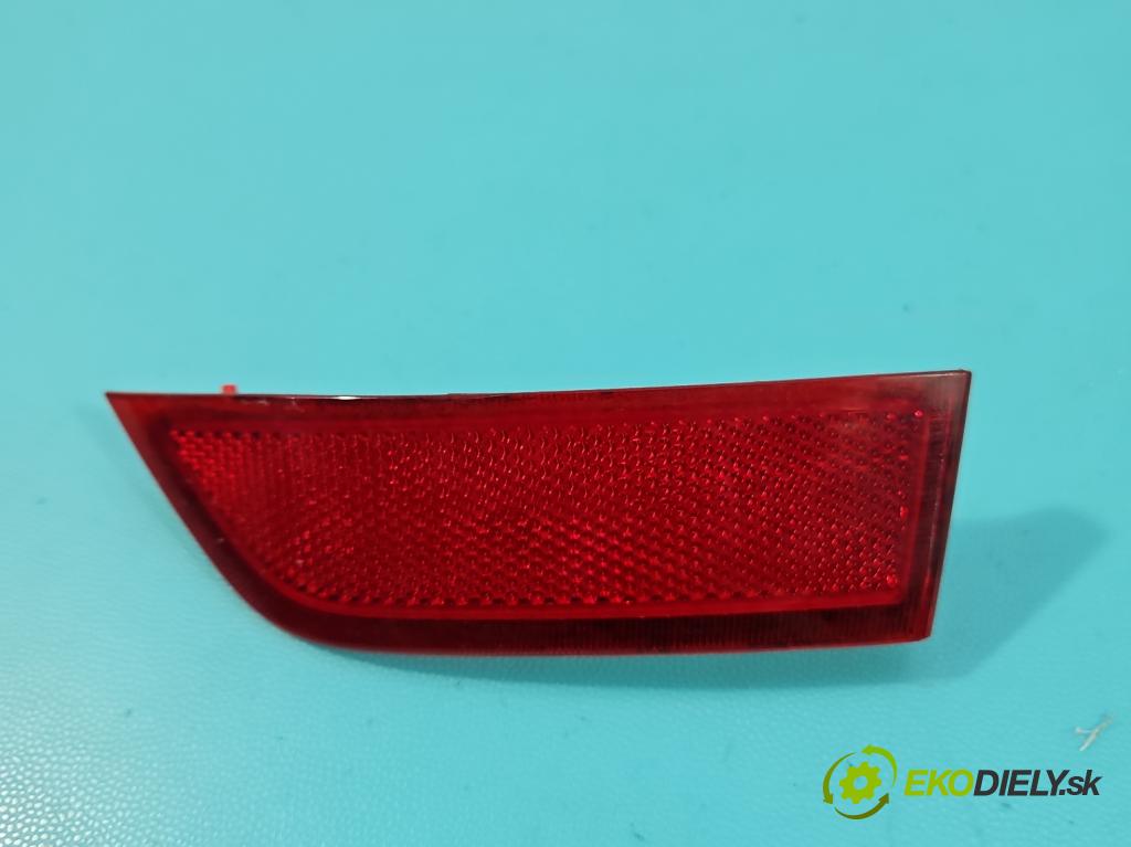 Hyundai I30 III 2016- 1.6 crdi 116 HP manual 85 kW 1598 cm3 5- Odraz: 92406-G425