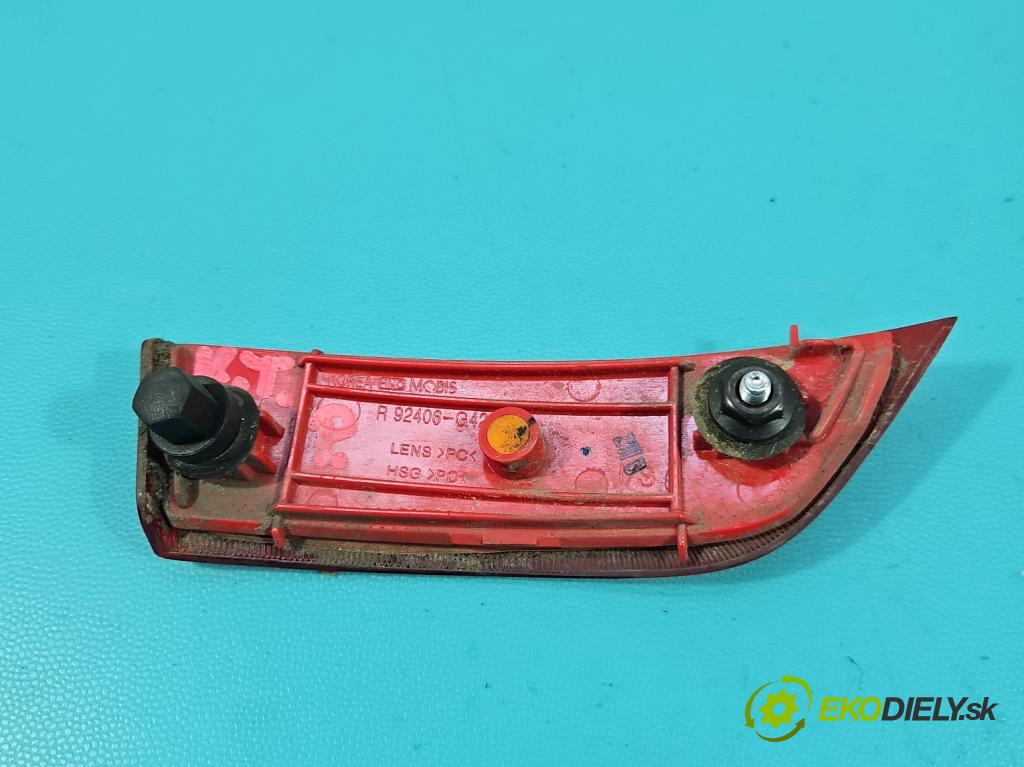 Hyundai I30 III 2016- 1.6 crdi 116 HP manual 85 kW 1598 cm3 5- Odraz: 92406-G425