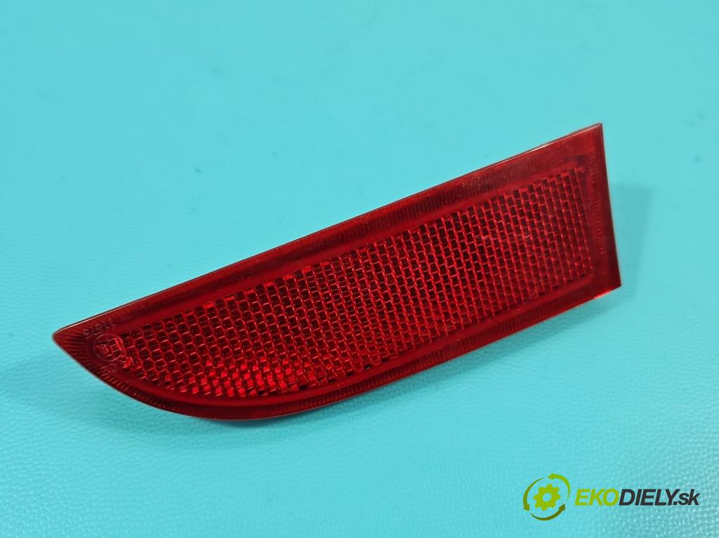 Hyundai I30 III 2016- 1.6 crdi 116 HP manual 85 kW 1598 cm3 5- Odraz: 92406-G420