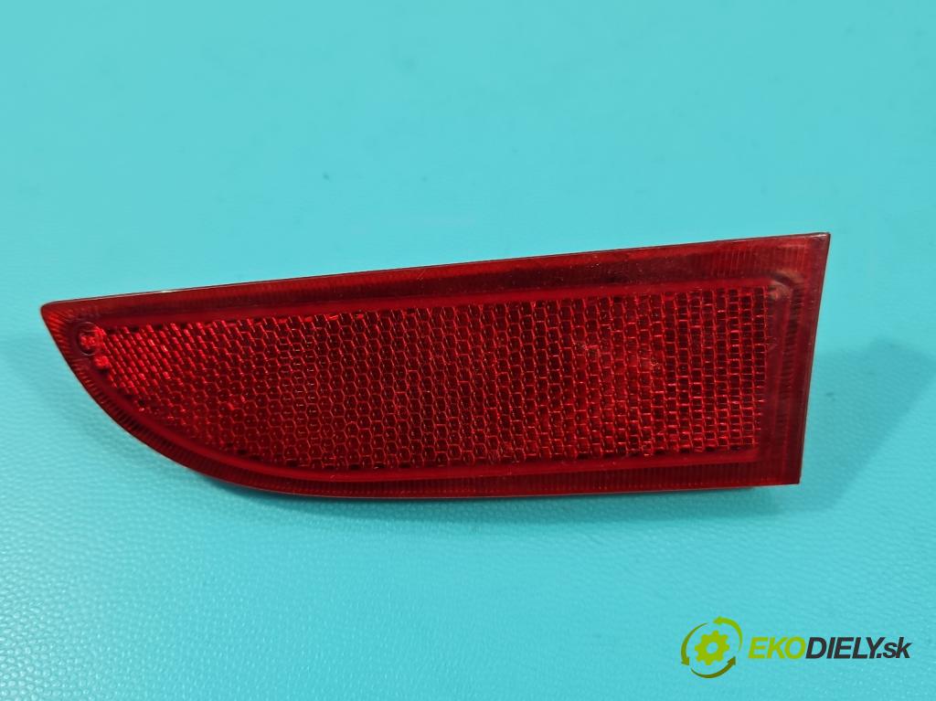 Hyundai I30 III 2016- 1.6 crdi 116 HP manual 85 kW 1598 cm3 5- Odraz: 92406-G420