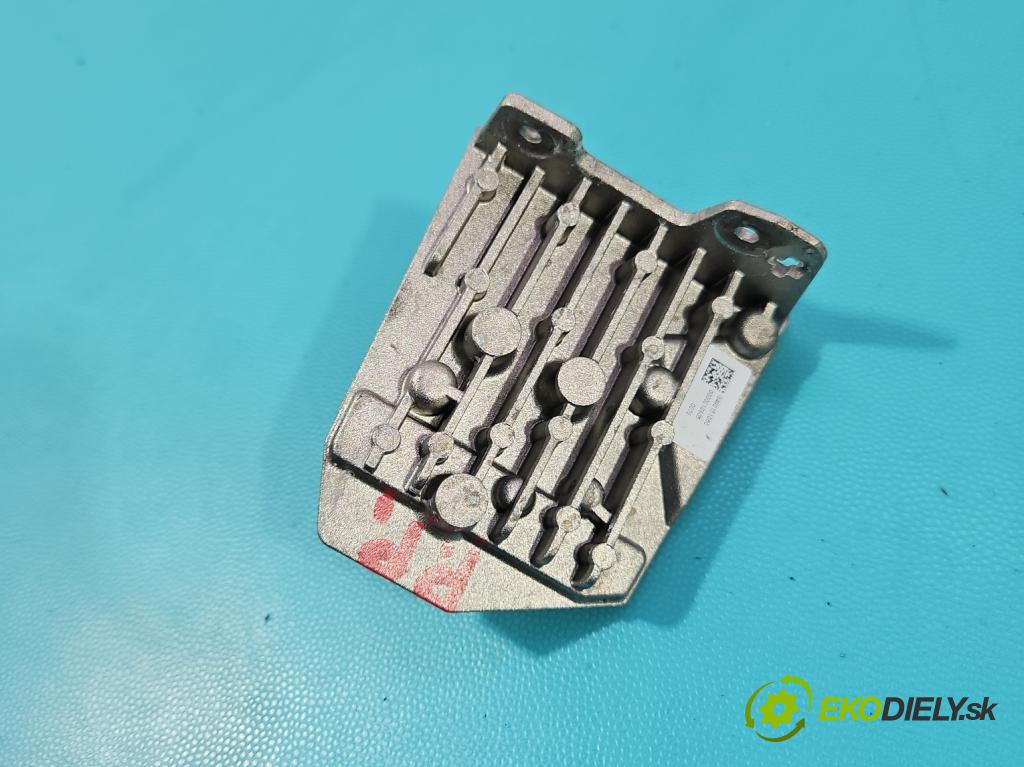 Hyundai I30 III 2016- 1.6 crdi 116 HP manual 85 kW 1598 cm3 5- modul lampy: G492151060