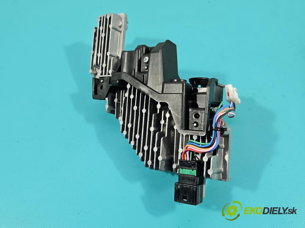 Hyundai I30 III 2016- 1.6 crdi 116 hp manual 85 kW 1598 cm3 5- modul lampy: G492151030