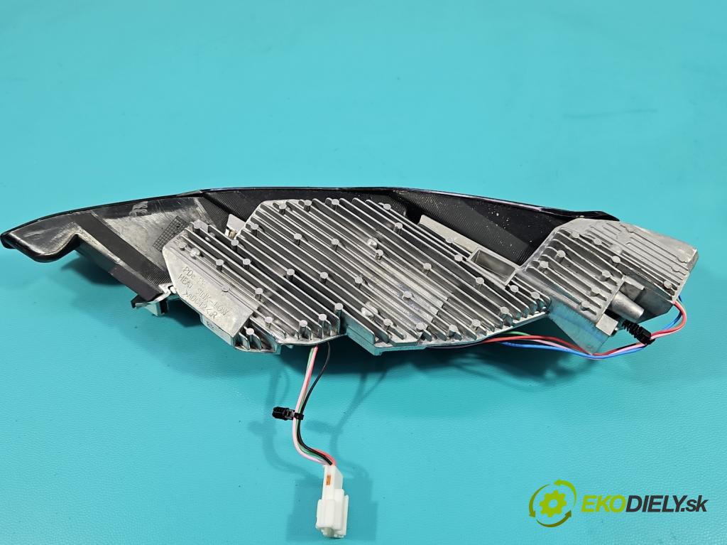 Hyundai I30 III 2016- 1.6 crdi 116 HP manual 85 kW 1598 cm3 5- modul lampy: G492151020