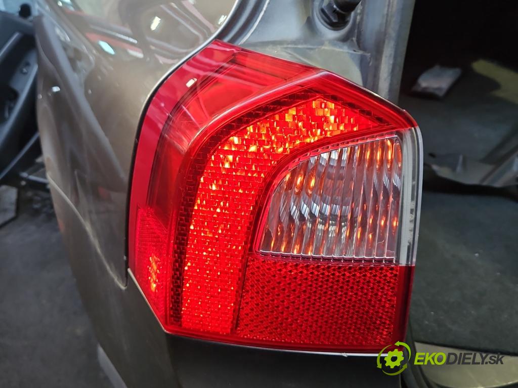Volvo V70 III 2007-2016 2.0 16V 145 HP manual 107 kW 1999 cm3 5- svetlo / reflektor zadné ľavé 30698983 (Kľučka dverí ostatné)