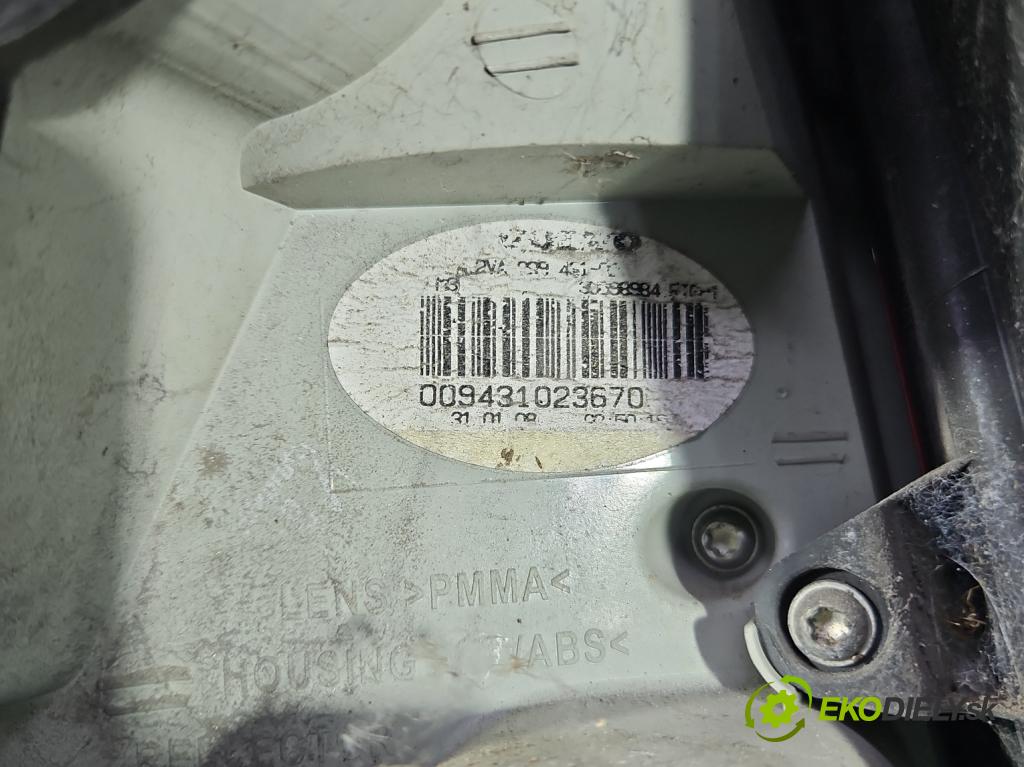 Volvo V70 III 2007-2016 2.0 16V 145 hp manual 107 kW 1999 cm3 5- světlo zadní pravé 30698984 (Klika dveří ostatní)