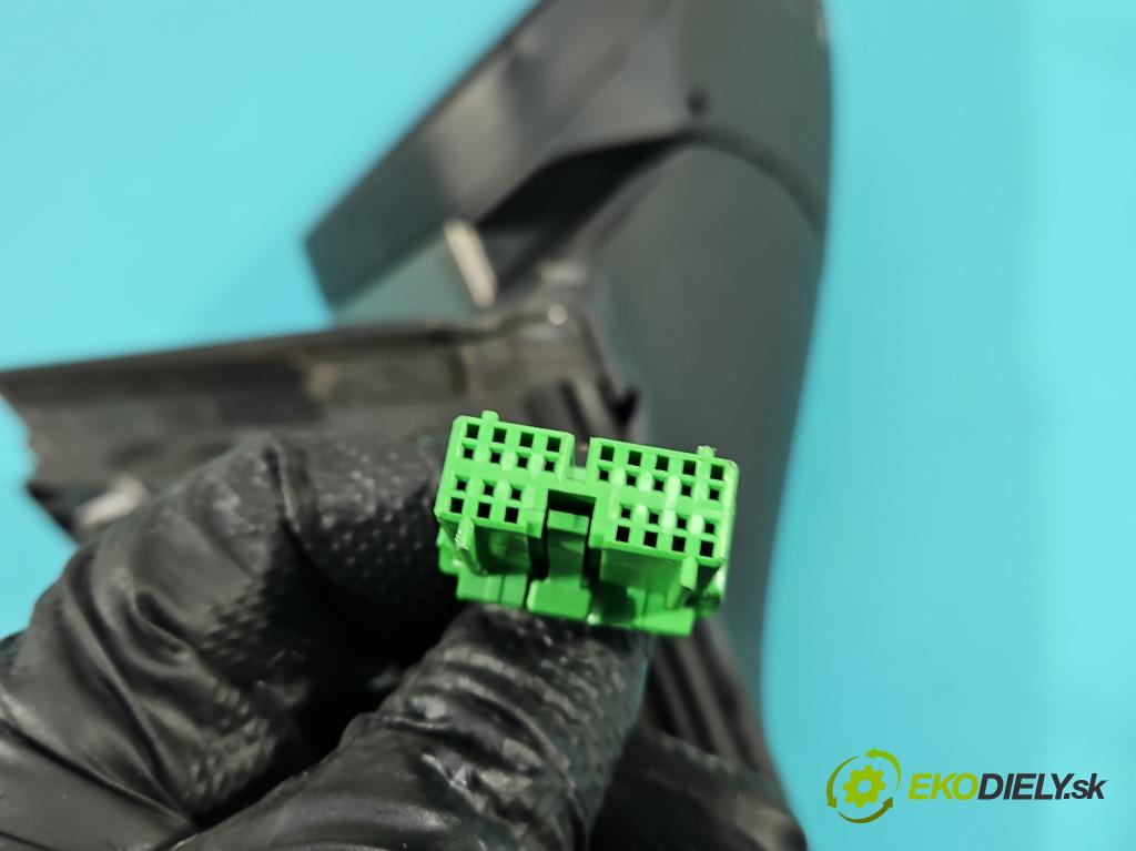 Volvo V70 III 2007-2016 2.0 16V 145 HP manual 107 kW 1999 cm3 5- zrkadlo pravé  (Kľučka dverí ostatné)