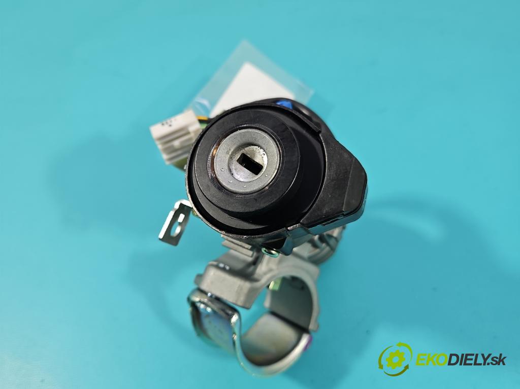 Hyundai I30 III 2016- 1.6 crdi 116 hp manual 85 kW 1598 cm3 5- spínací skříňka 81910D3000 (Spínací skříňka)