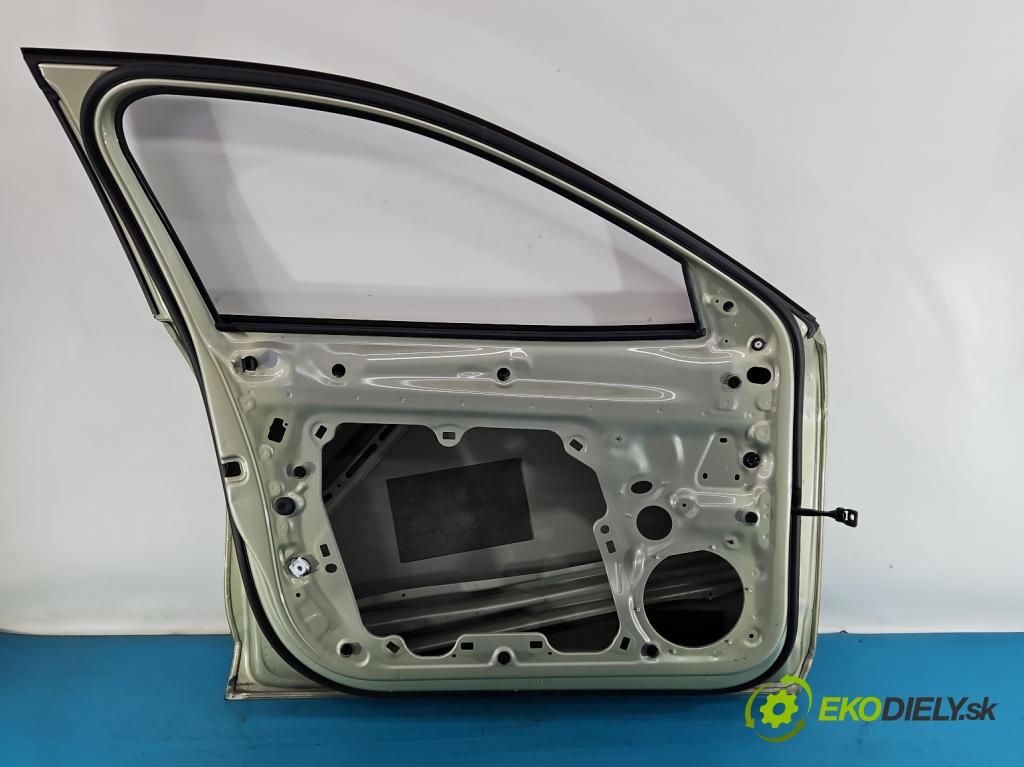 Skoda Superb IV 2023- 2.0 TDI 150 HP automatic 110 kW 1968 cm3 5- dvere predné ľavé  (Kľučka dverí ostatné)