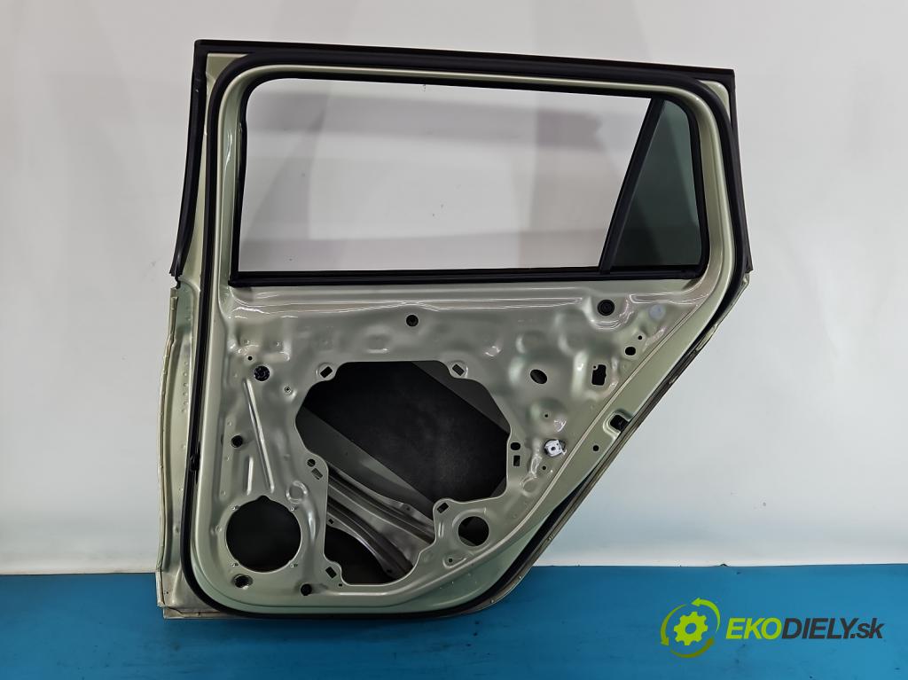 Skoda Superb IV 2023- 2.0 TDI 150 HP automatic 110 kW 1968 cm3 5- dvere zadné pravé  (Kľučka dverí ostatné)