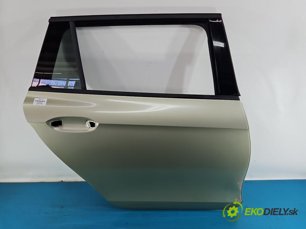 Skoda Superb IV 2023- 2.0 TDI 150 HP automatic 110 kW 1968 cm3 5- dvere zadné pravé  (Kľučka dverí ostatné)