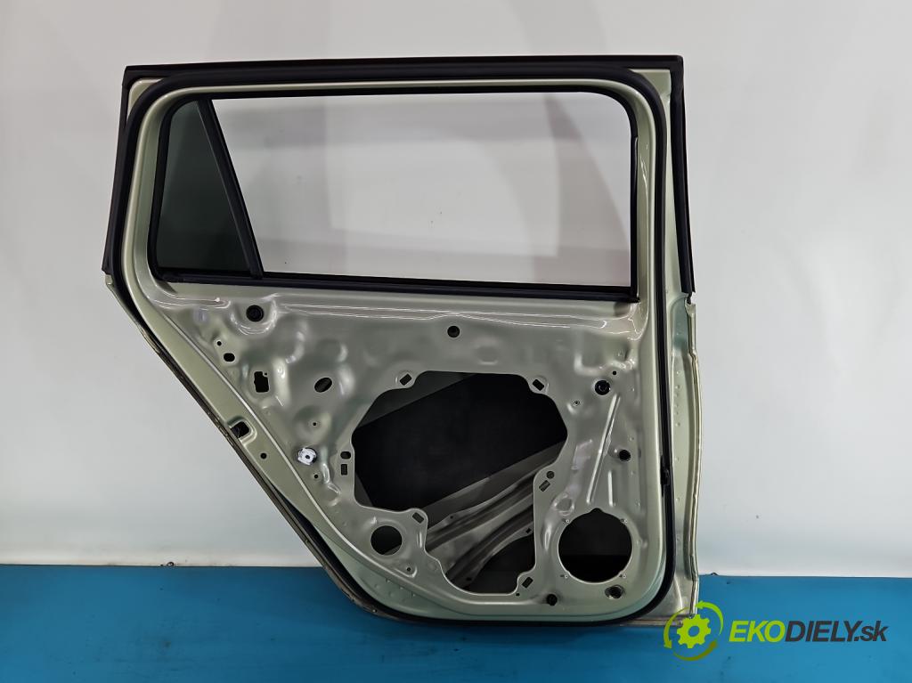 Skoda Superb IV 2023- 2.0 TDI 150 hp automatic 110 kW 1968 cm3 5- dveře zadní levé  (Klika dveří ostatní)