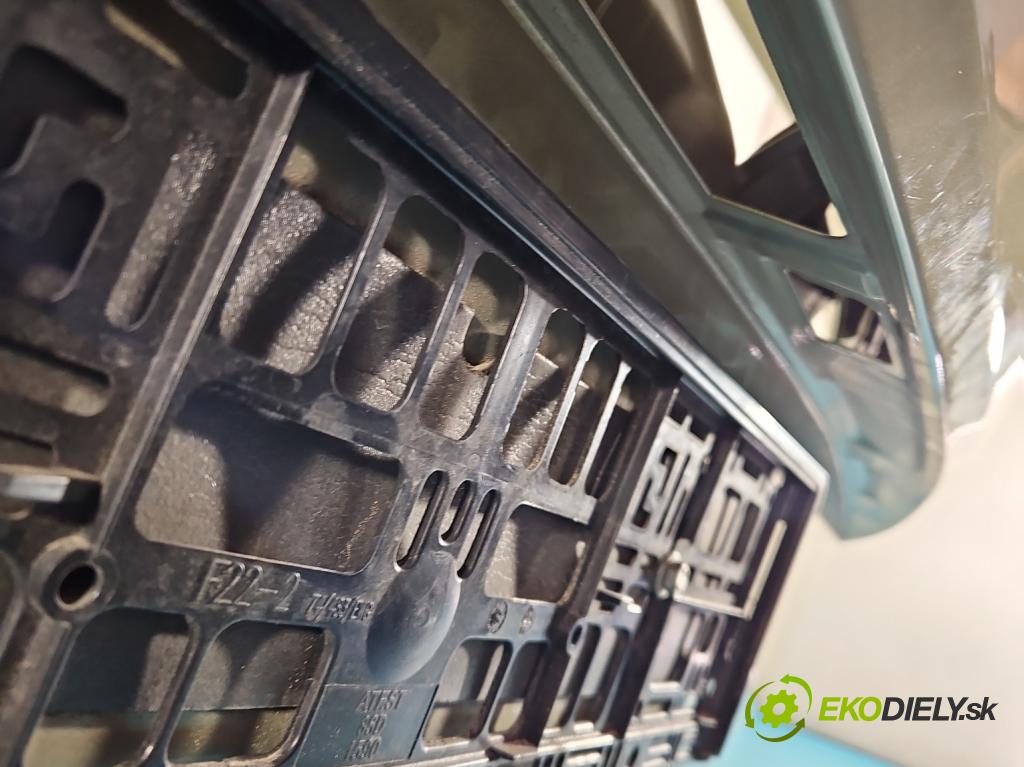 Skoda Superb IV 2023- 2.0 TDI 150 hp automatic 110 kW 1968 cm3 5- zadní kufrové dveře  (Zadní kapota (kufr))