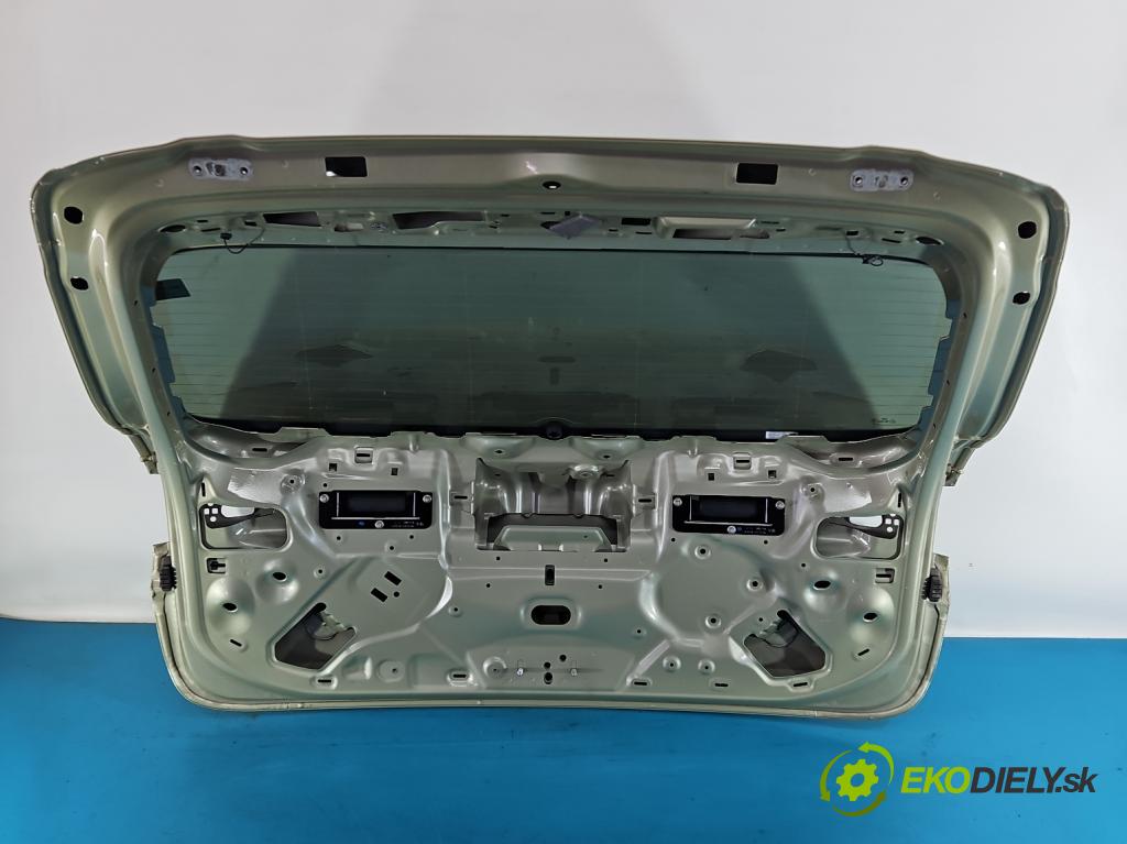 Skoda Superb IV 2023- 2.0 TDI 150 hp automatic 110 kW 1968 cm3 5- zadní kufrové dveře  (Zadní kapota (kufr))