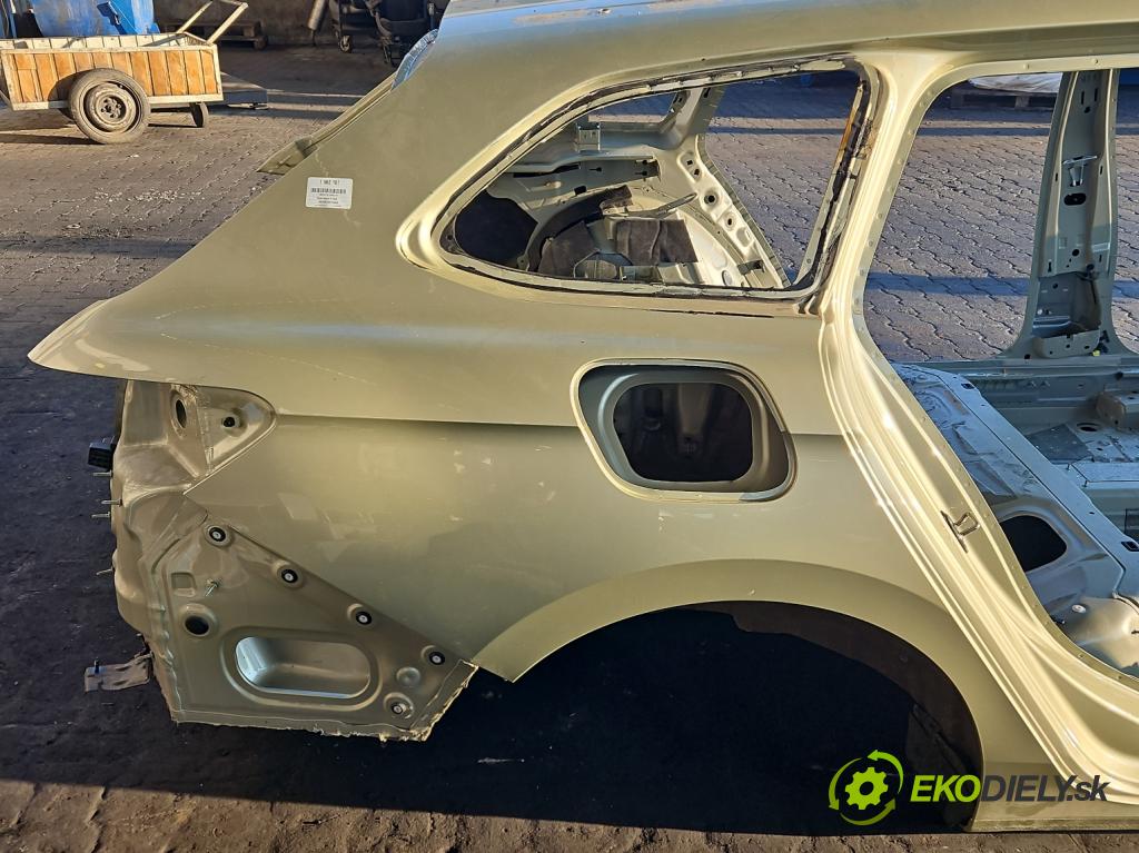 Skoda Superb IV 2023- 2.0 TDI 150 HP automatic 110 kW 1968 cm3 5- blatník zadné pravý 