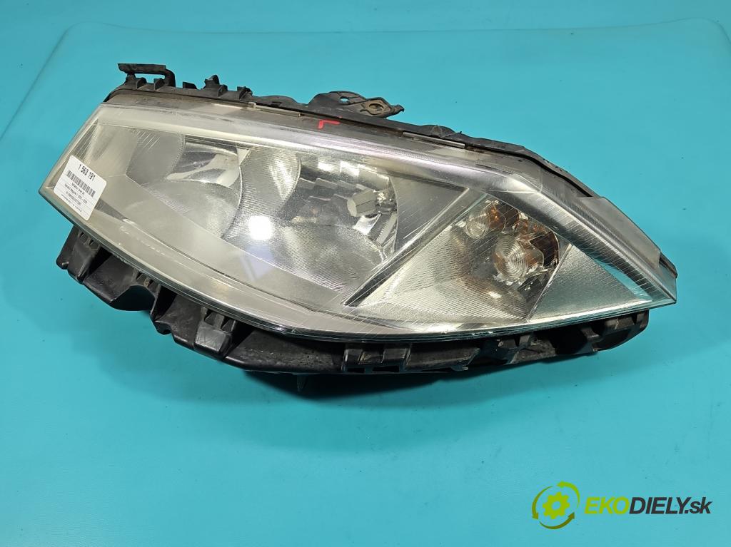 Renault Megane II 2003-2008 1.5 dci 101 HP manual 74 kW 1461 cm3 5- Reflektor: ľavý 7701064018 (Kľučka dverí ostatné)