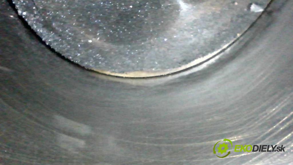 Peugeot 207 1.4 8V 73 hp manual 54 kW 1360 cm3 5- motor benzín KFV